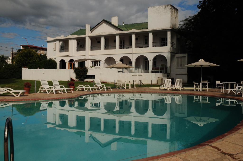 Hostal De La Costa Villa Carlos Paz Buitenkant foto