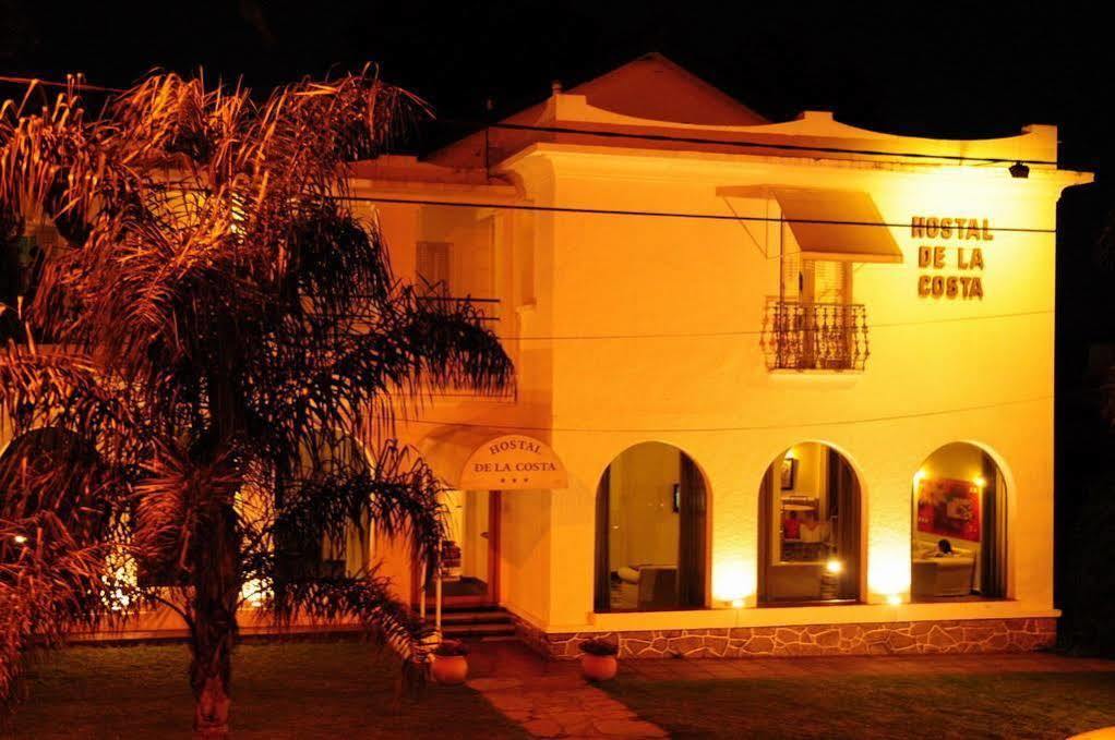 Hostal De La Costa Villa Carlos Paz Buitenkant foto